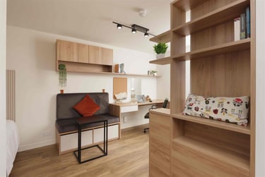 1 bed studio, Calton Road, Holyrood, Edinburgh, EH88DP - Image 6